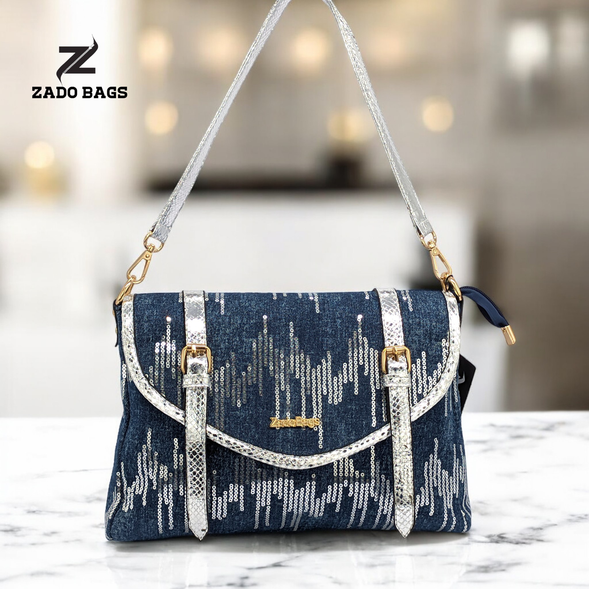 2-in-1 shoulder and crossbody bag